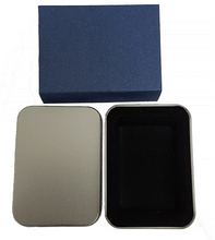 Load image into Gallery viewer, Black Matt Hash Leaf - Zippo Style