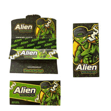 Load image into Gallery viewer, Alien GLOW IN THE DARK Kingsize Slim + Tips
