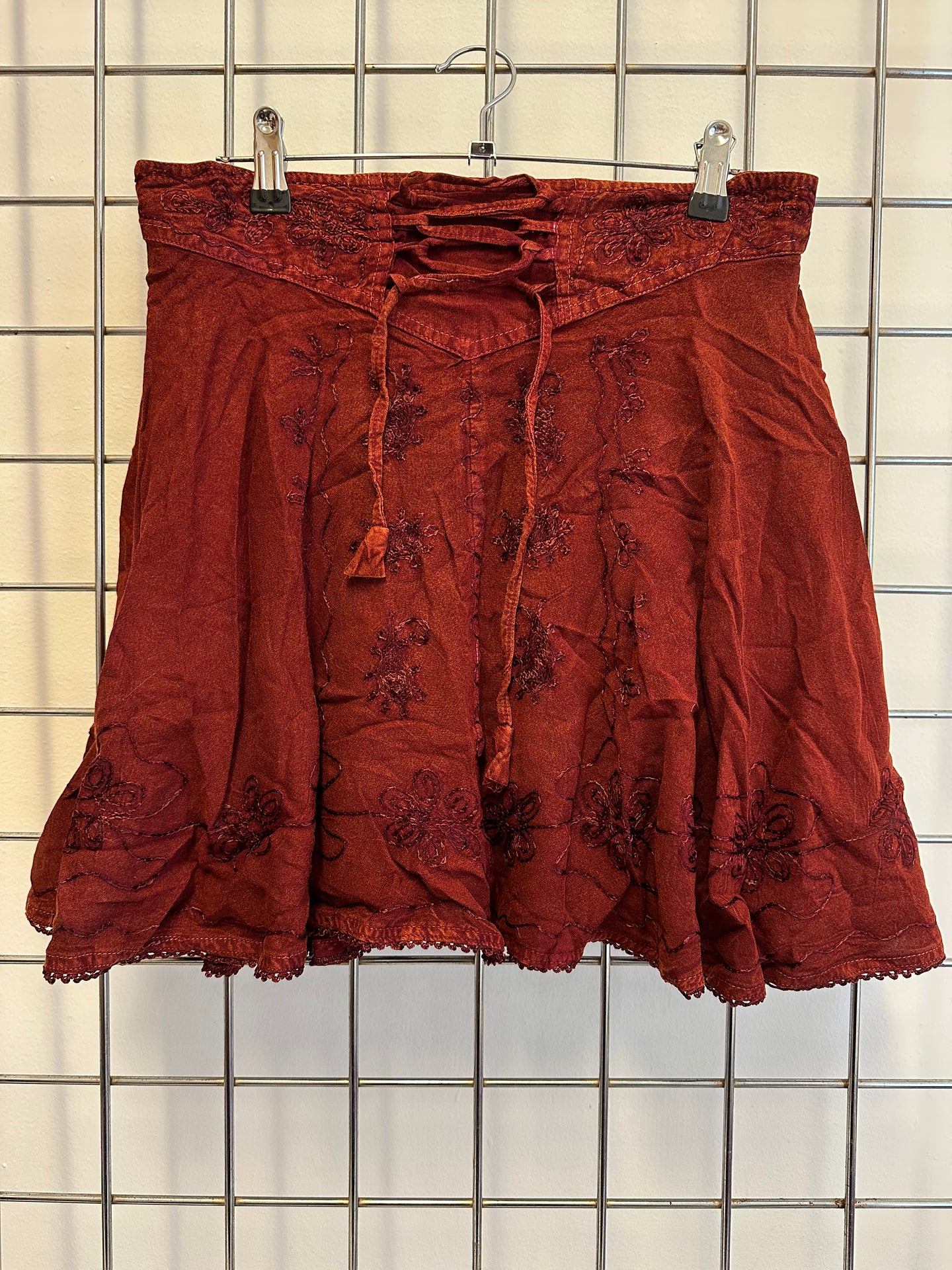 Short Embroidered Skirt - Copper