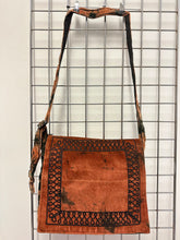 Load image into Gallery viewer, Vintage Indian Velvet Embroidered Side Bag
