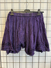 Load image into Gallery viewer, Short Embroidered Skirt - PURPLE

