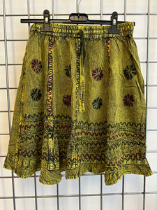 Short Embroidered Skirt - GREEN
