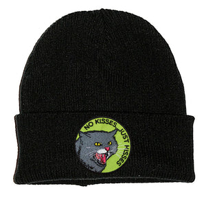 NO KISSES, JUST HISSES PATCH BLACK BEANIE