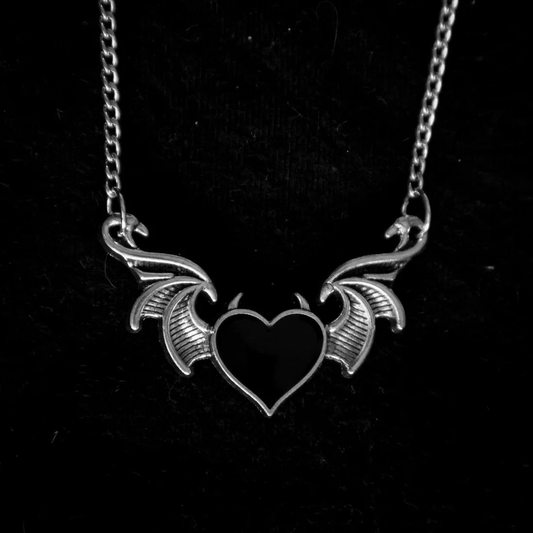 DEVIL HEART NECKLACE