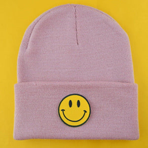 SMILEY PATCH PINK BEANIE