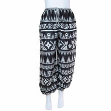 Load image into Gallery viewer, Cat Print trousers - Black
