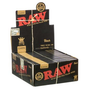RAW BLACK Classic King Size Papers