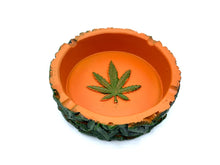 Load image into Gallery viewer, Leaf Ashtray
